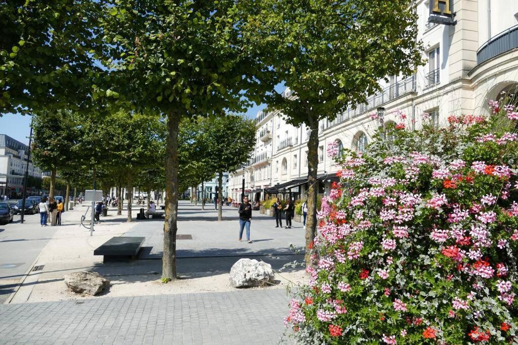 Disneyland Paris 70M² Face Parc, Place Ariane Serris Ngoại thất bức ảnh