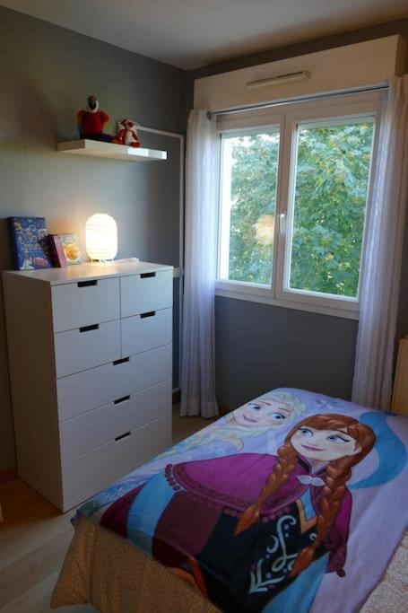 Disneyland Paris 70M² Face Parc, Place Ariane Serris Ngoại thất bức ảnh