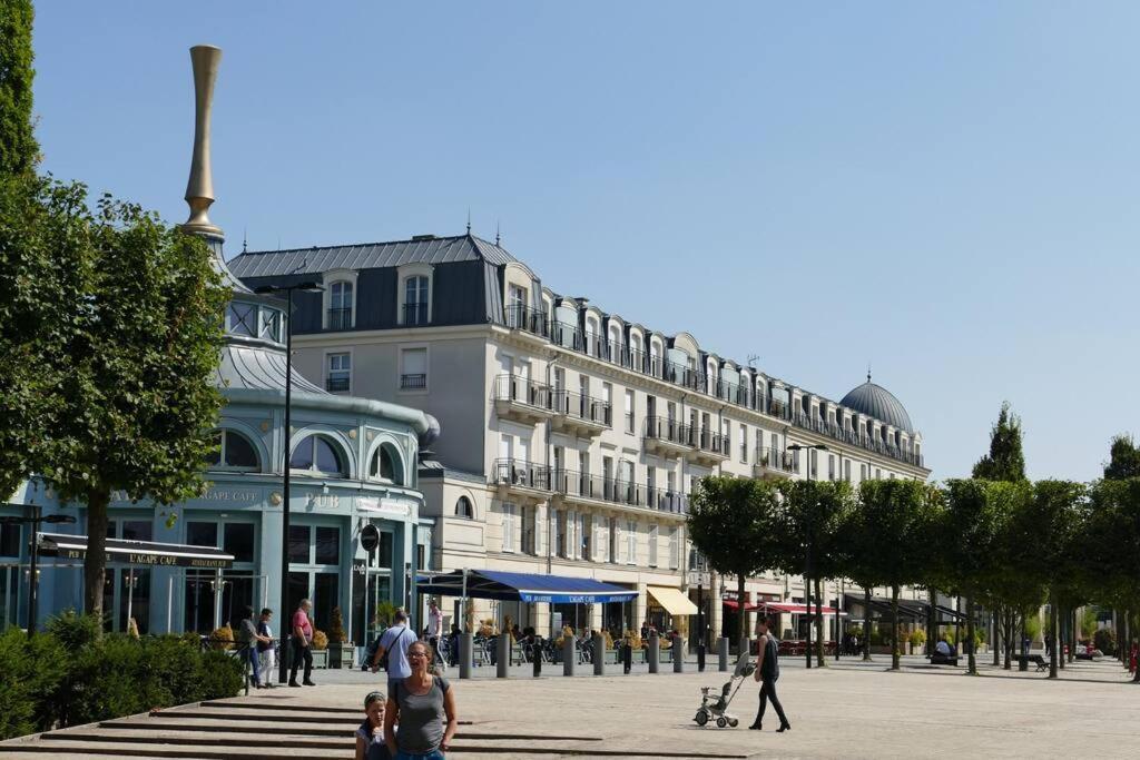 Disneyland Paris 70M² Face Parc, Place Ariane Serris Ngoại thất bức ảnh
