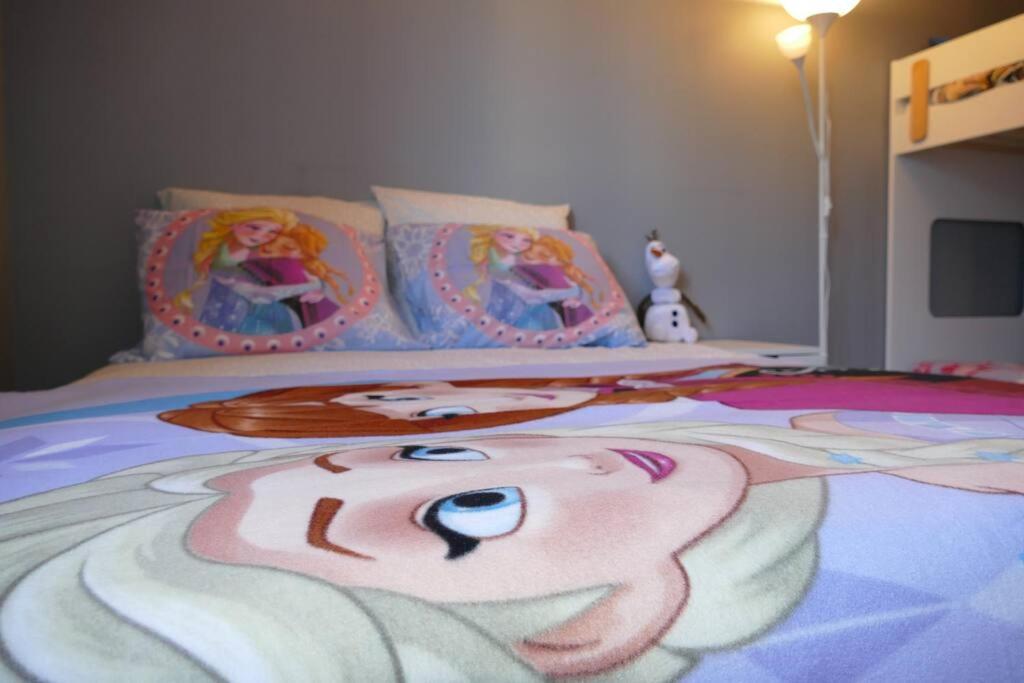 Disneyland Paris 70M² Face Parc, Place Ariane Serris Ngoại thất bức ảnh